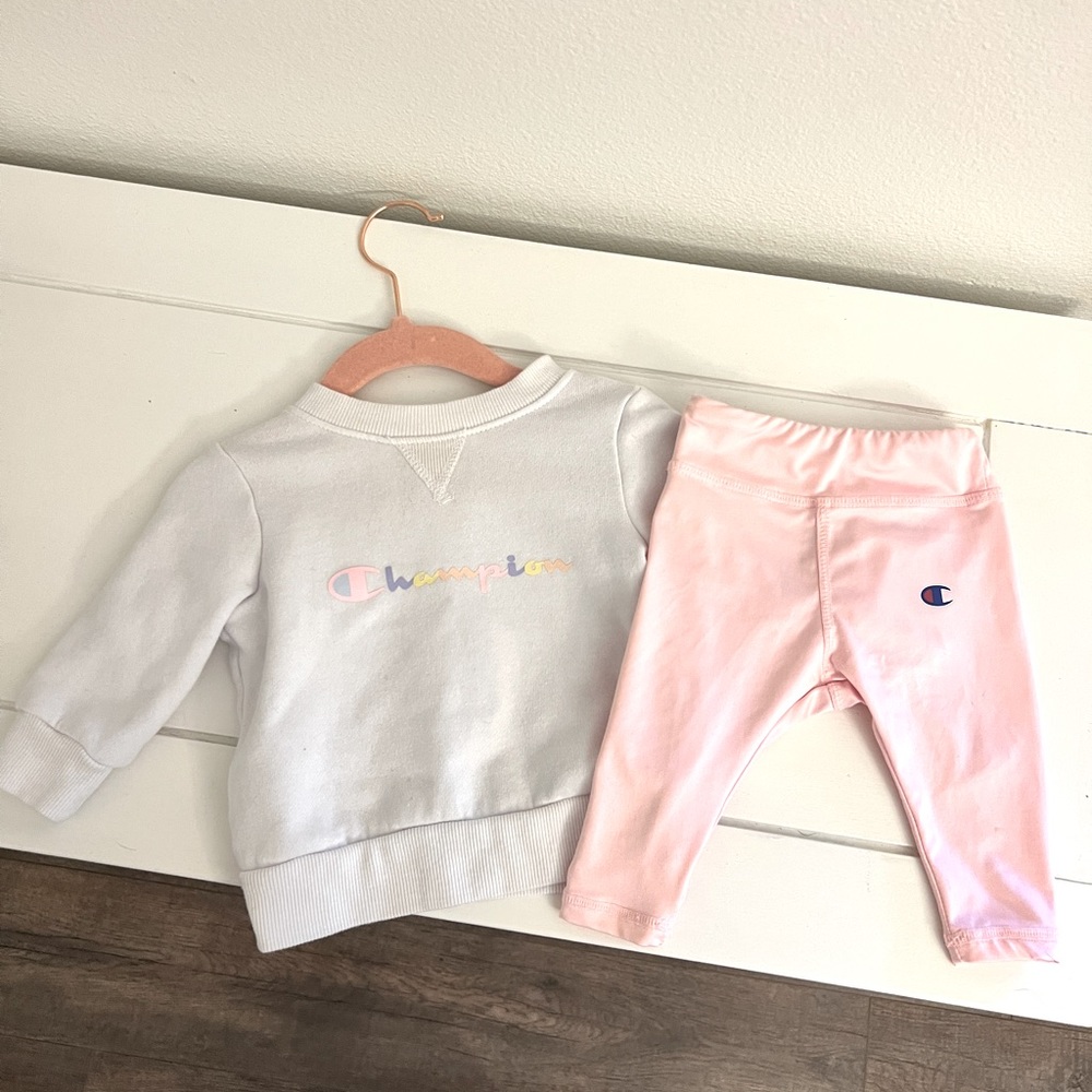Champion Baby Girl Crewneck Sweatshirt and Matching Pants‎